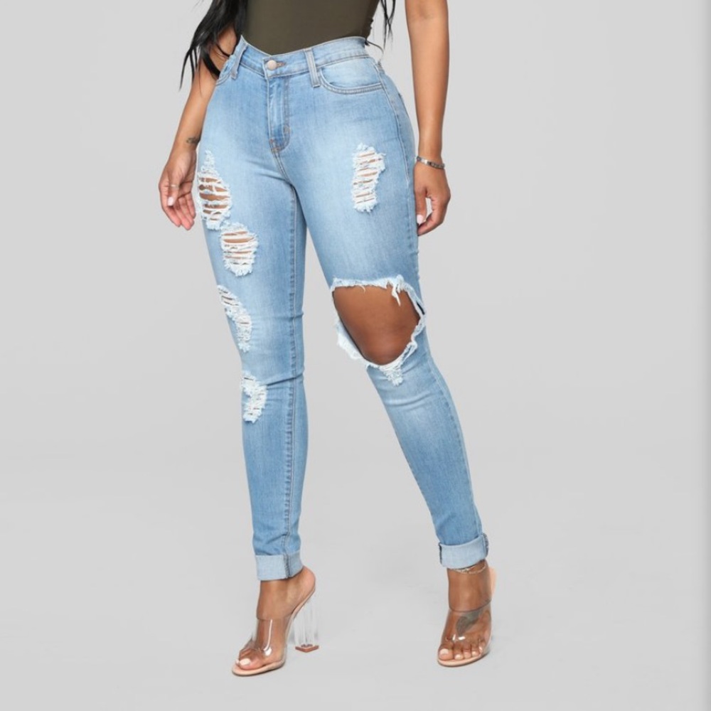 FASHION NOVA GLISTENING JEANS